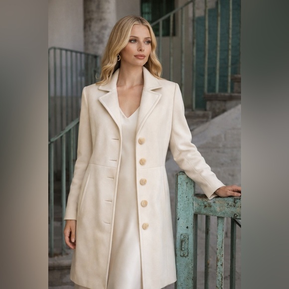 Old Navy Jackets & Blazers - Y2K Classic Old Navy Fully Lined Cream Peacoat | Tailored Fit